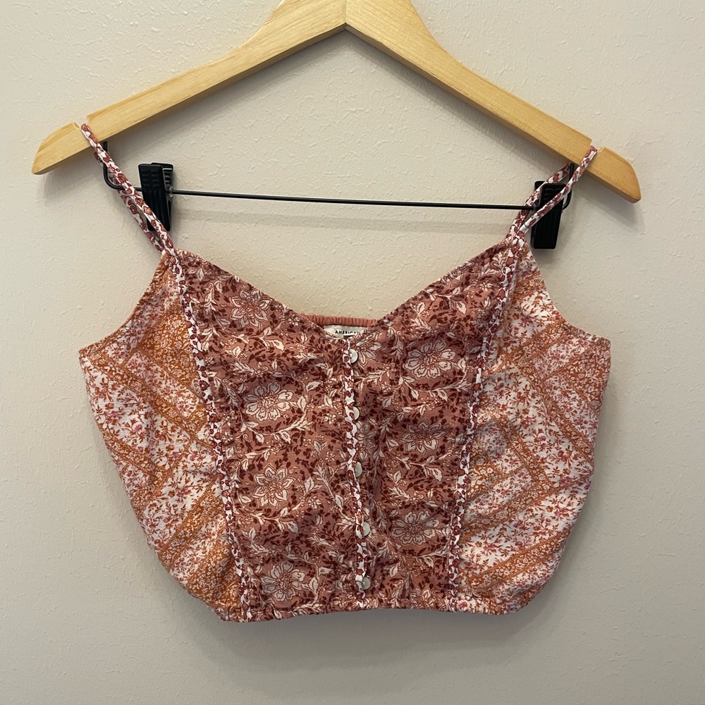 American Eagle crop top